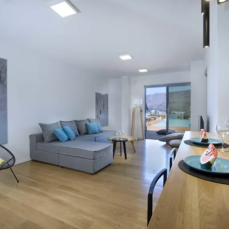 Seametry * Ханья