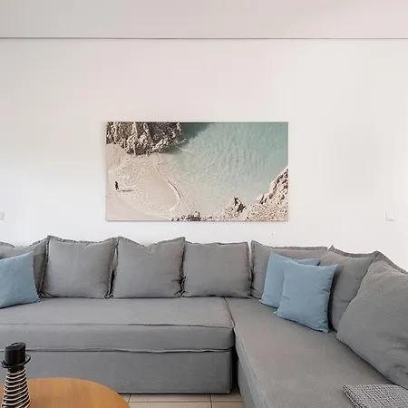 Seametry Luxury Living Villa