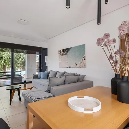 Seametry Luxury Living Villa