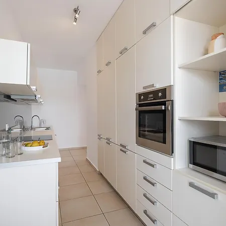 Seametry Luxury Living
